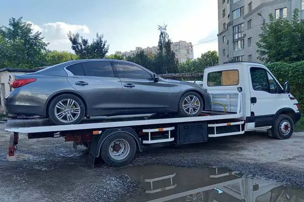 эвакуатор хорол